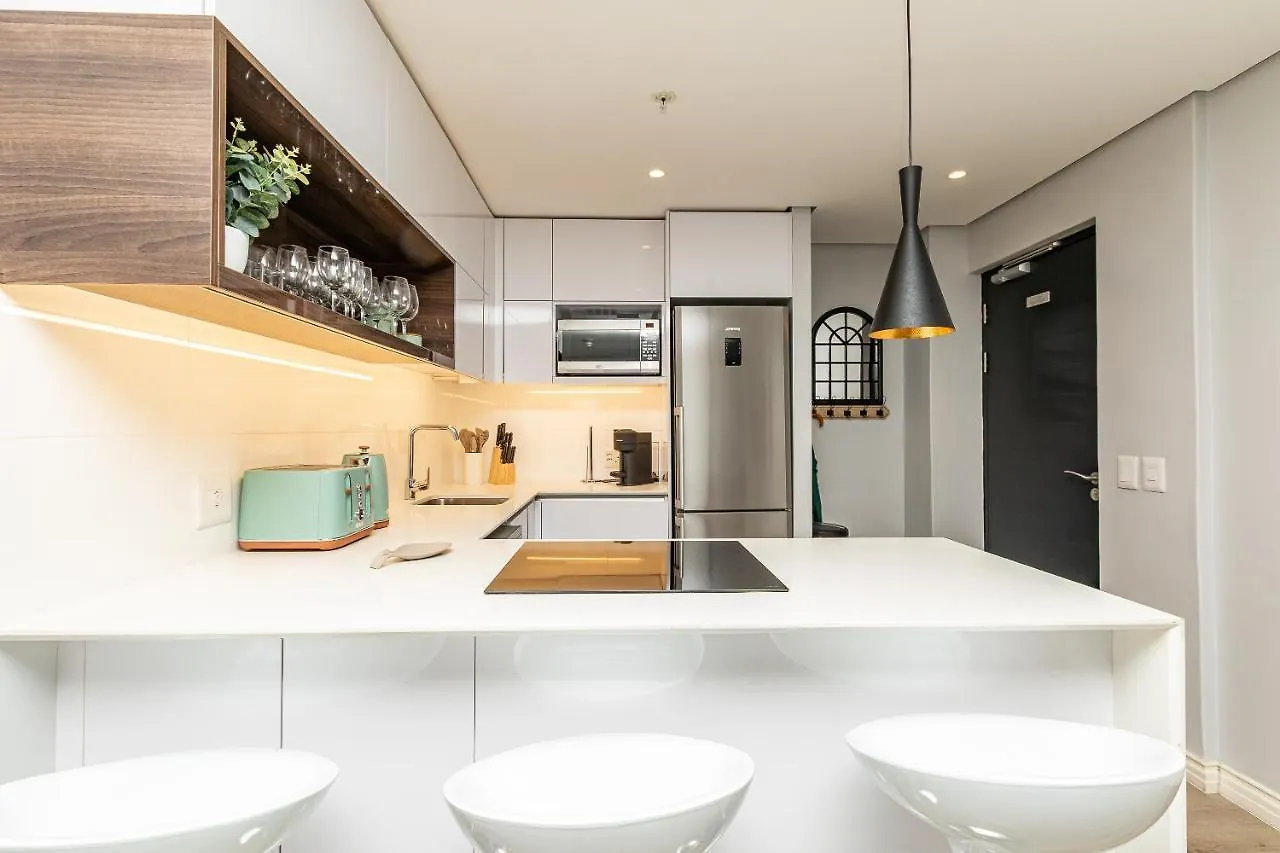 Beautiful Family Apartment With Amazing Views @ 16 On Bree Cape Town