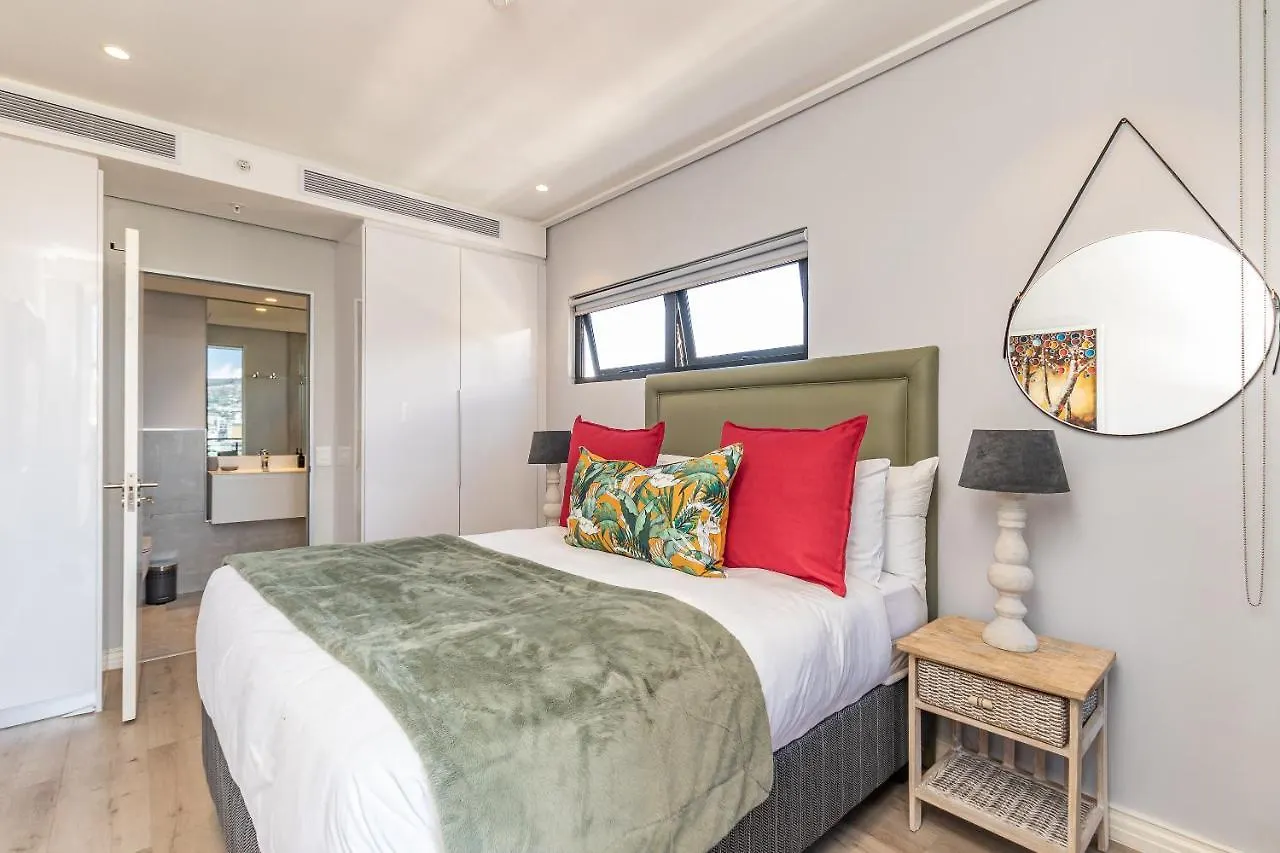 Beautiful Family Apartment With Amazing Views @ 16 On Bree Cape Town 0*,  South Africa