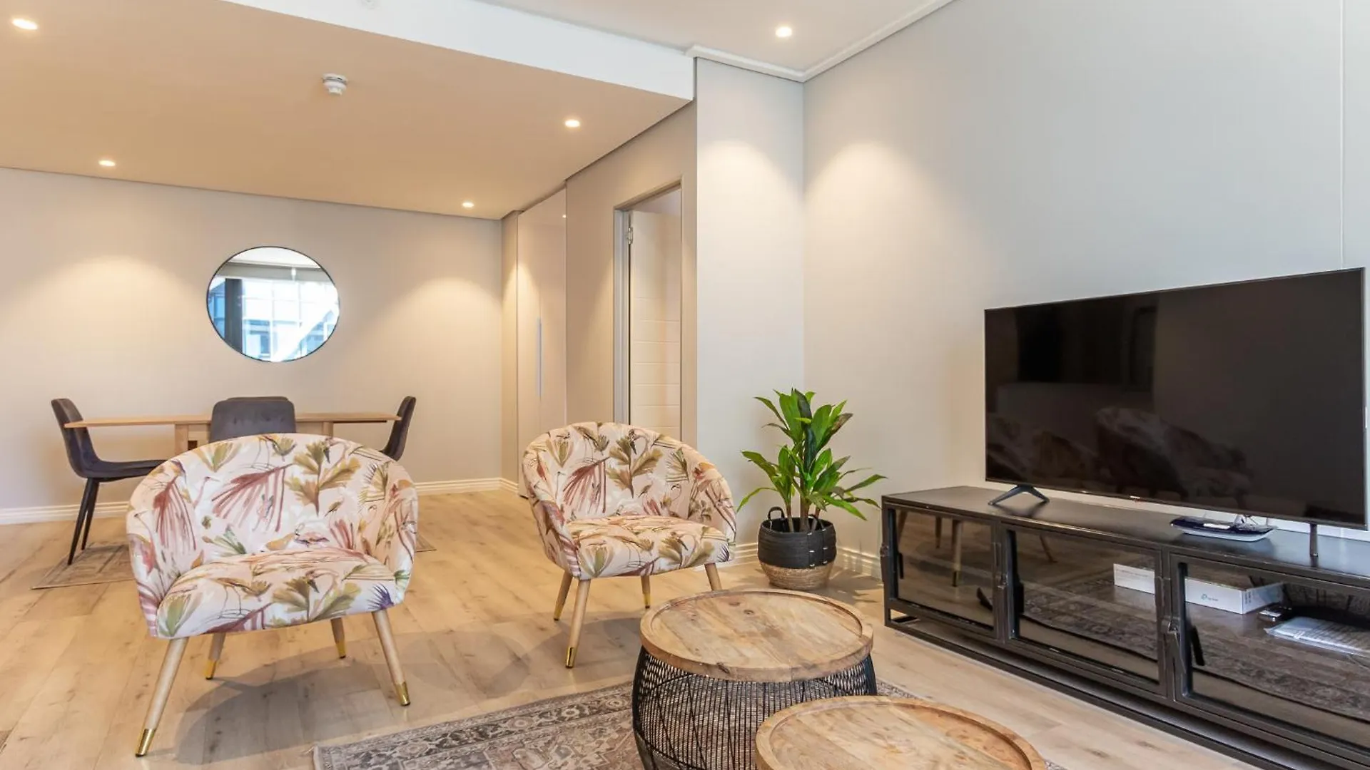 Beautiful Family Apartment With Amazing Views @ 16 On Bree Cape Town South Africa