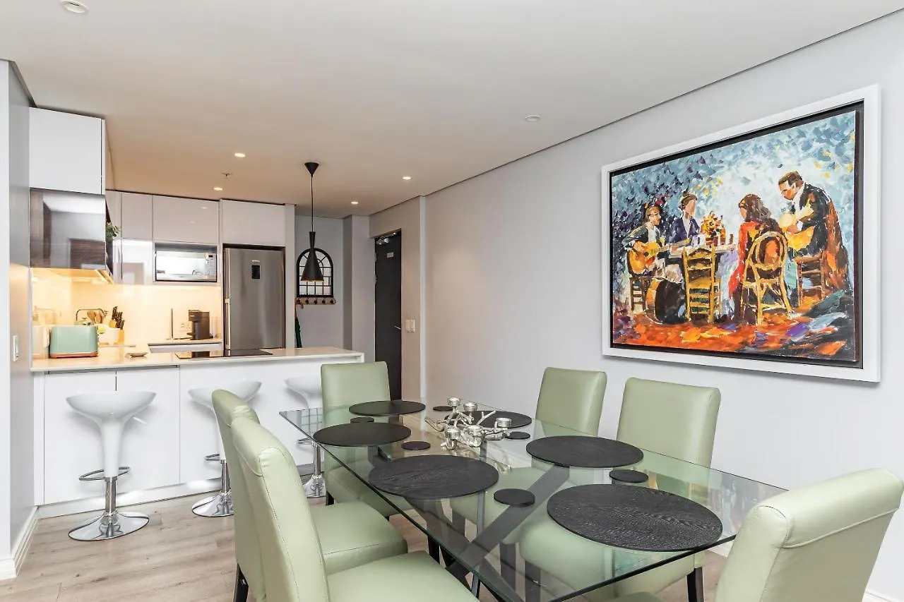 Beautiful Family Apartment With Amazing Views @ 16 On Bree Cape Town 0*,  South Africa