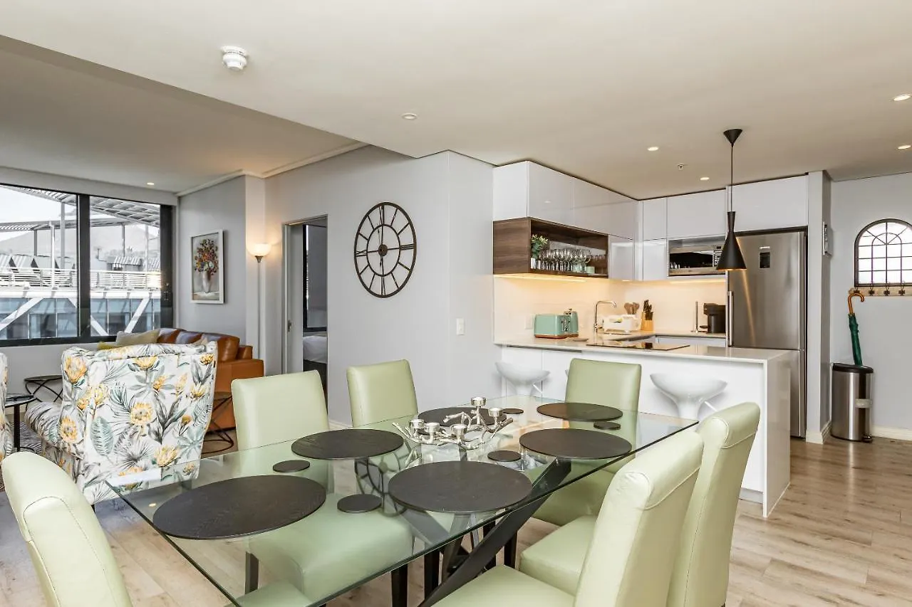 Beautiful Family Apartment With Amazing Views @ 16 On Bree Cape Town South Africa
