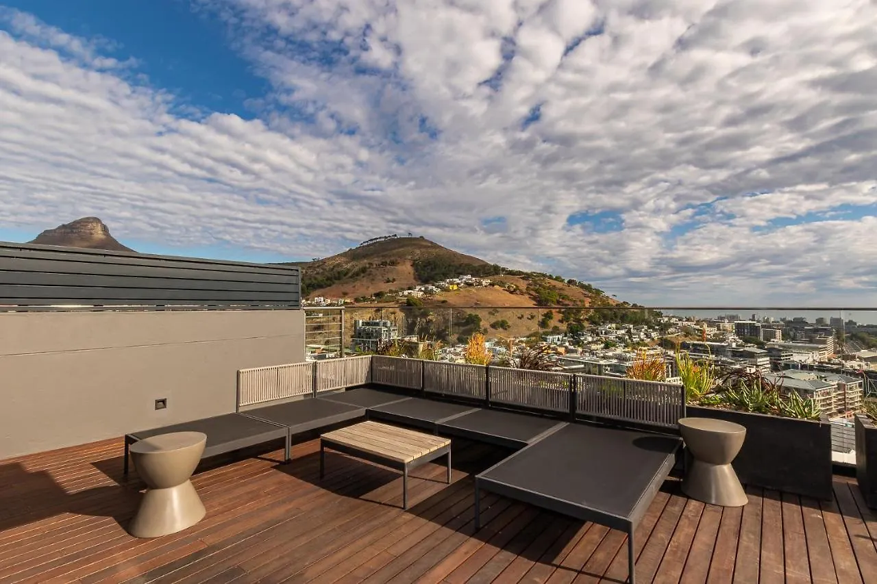 Beautiful Family Apartment With Amazing Views @ 16 On Bree Cape Town