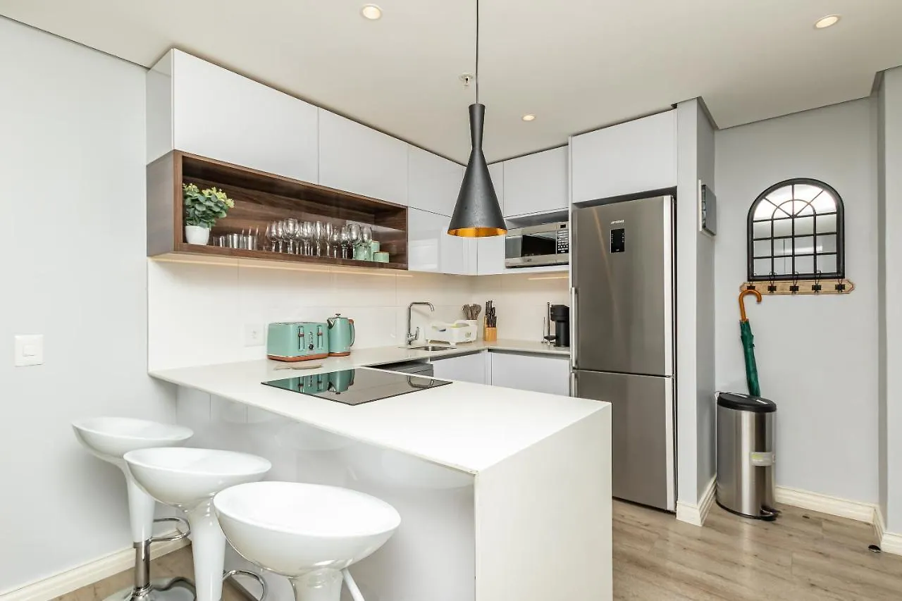 Beautiful Family Apartment With Amazing Views @ 16 On Bree Cape Town South Africa