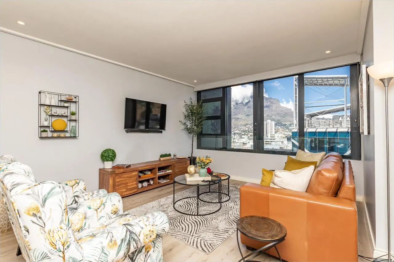 Beautiful Family Apartment With Amazing Views @ 16 On Bree Città del Capo 0*,